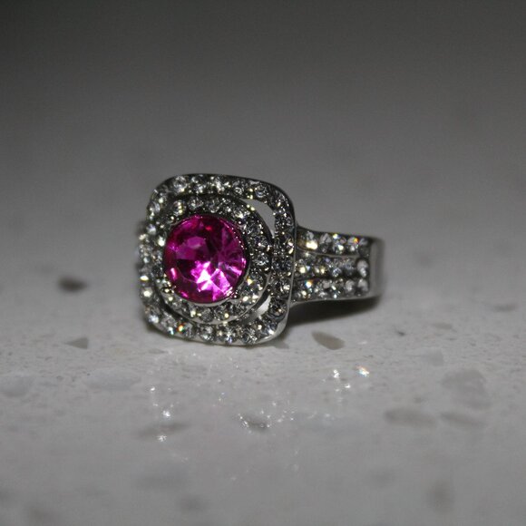 RING !! - Picture 1 of 7